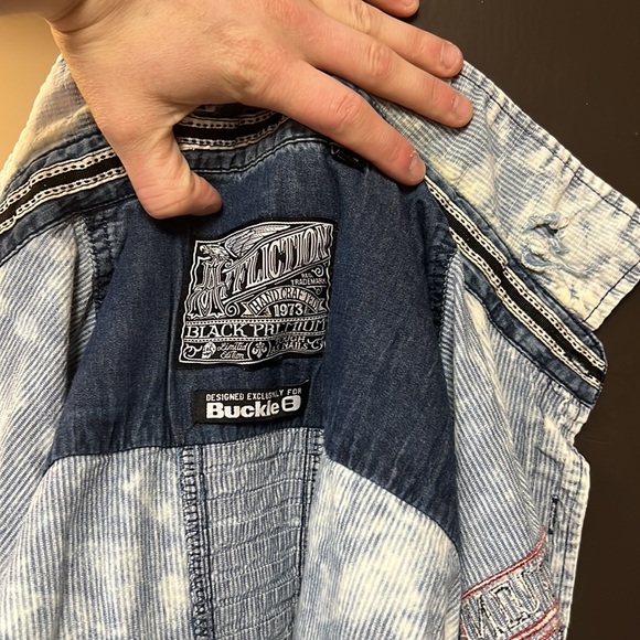 Affliction Button Up (LIMITED EDITION) - Picture 2 of 6